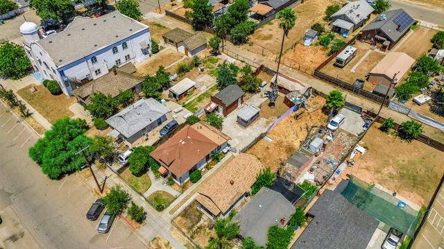 236 E Street, Fresno, CA 93706