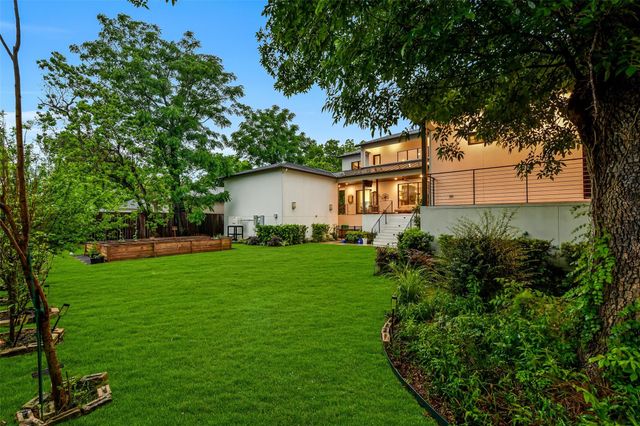 5015 S Braeswood Boulevard, Houston, TX 77096