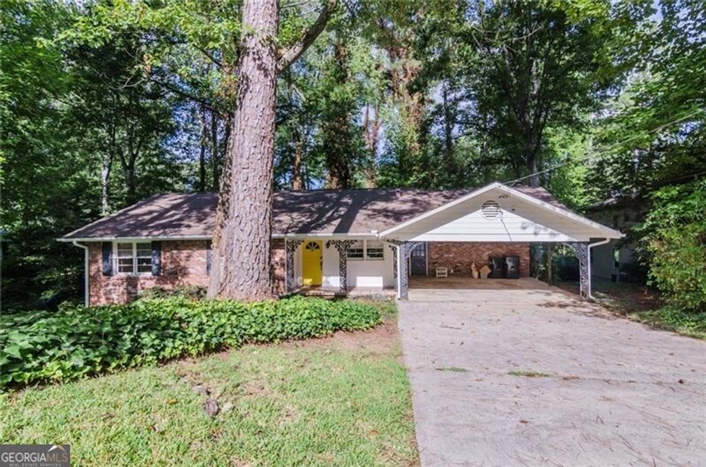 6670 Castleton Drive, Atlanta, GA 30328