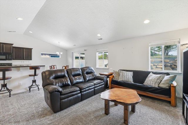 8810 W 8th Ave, Spokane, WA 99224