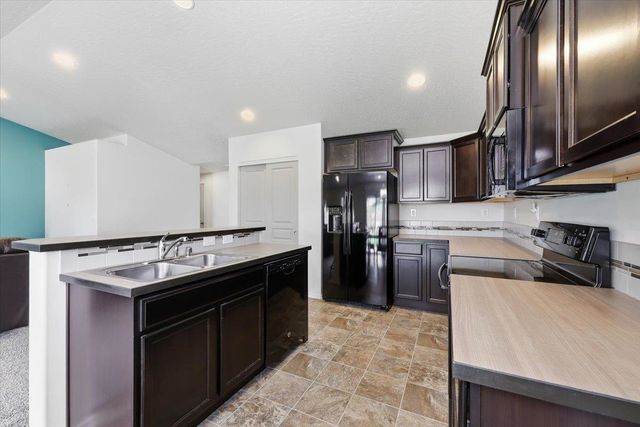 8810 W 8th Ave, Spokane, WA 99224