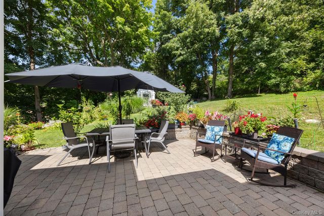 1 Mountain View Road, Cortlandt Manor, NY 10567