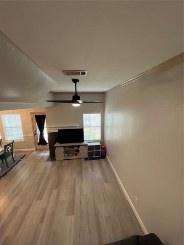 12630 Bay Avenue, Fort Worth, TX 76040