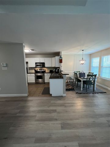 12630 Bay Avenue, Fort Worth, TX 76040