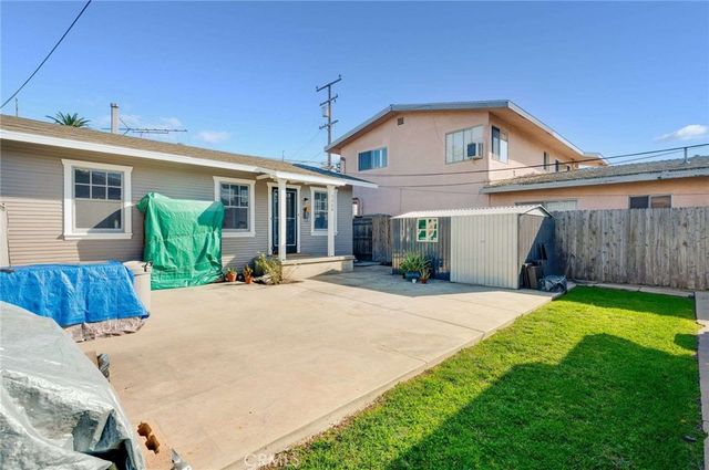 926 928 Newport, Long Beach, CA 90804