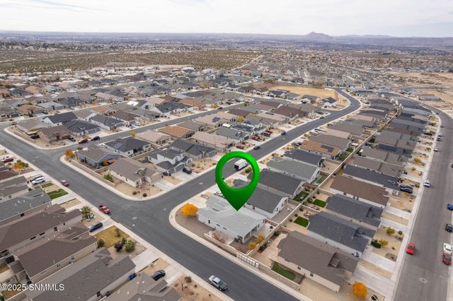 2997 St Charles Avenue, Las Cruces, NM 88012