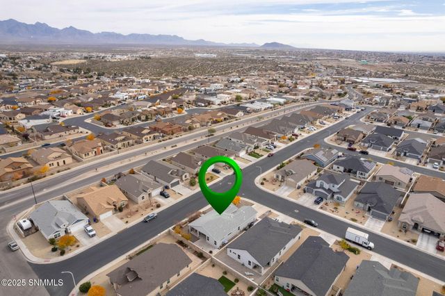 2997 St Charles Avenue, Las Cruces, NM 88012