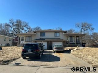 3026 Menke Cir # 3028, Omaha, NE 68134
