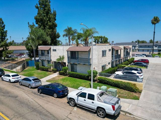 732 E Lexington Avenue 11, El Cajon, CA 92020