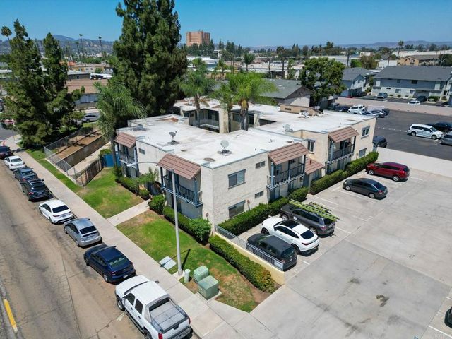 732 E Lexington Avenue 11, El Cajon, CA 92020
