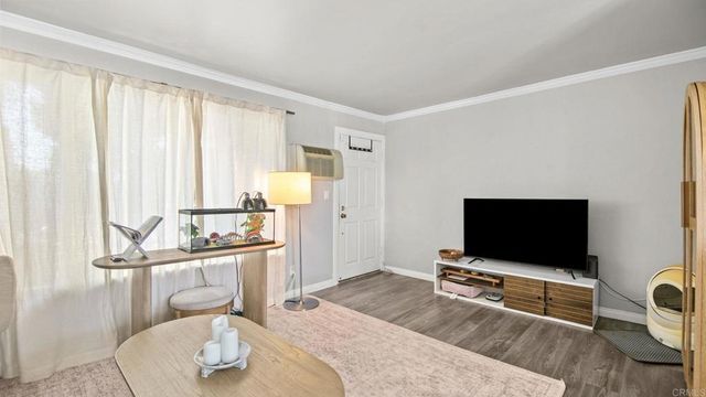 732 E Lexington Avenue 11, El Cajon, CA 92020