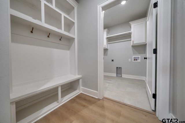 636 Prince Ln, Tyler, TX 75704