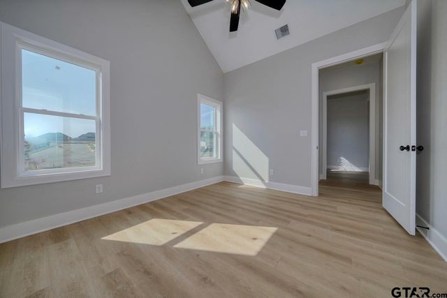 636 Prince Ln, Tyler, TX 75704