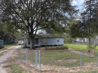 11390 Dubois Ln, Denham Springs, LA 70726