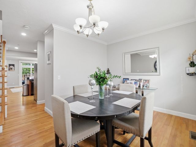 894 Main St 8, Wakefield, MA 01880