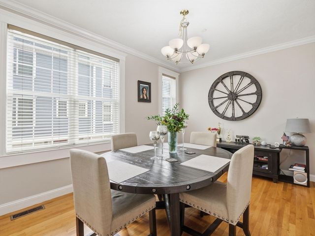 894 Main St 8, Wakefield, MA 01880