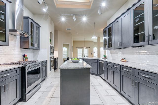 2710 Trinity Rdg, San Antonio, TX 78261