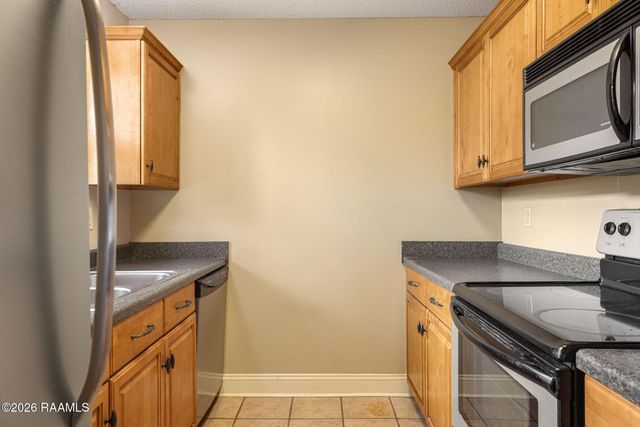 100 Winchester Drive Apt 506, Lafayette, LA 70506