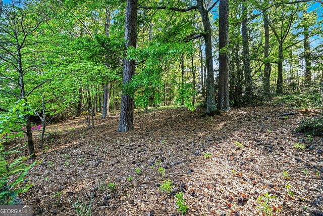 990 Melody Lane, Roswell, GA 30075