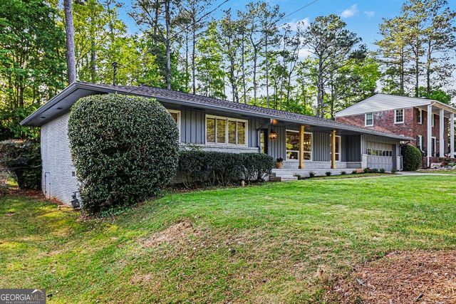 990 Melody Lane, Roswell, GA 30075