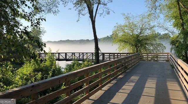 990 Melody Lane, Roswell, GA 30075