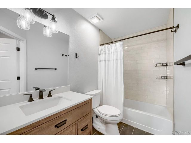 7788 Brown Bear Way, Littleton, CO 80125