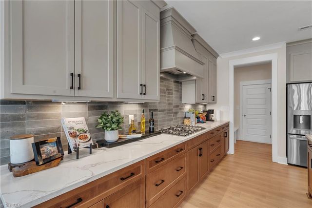 6701 Honeycutt Reserve Drive, Oak Ridge, NC 27310