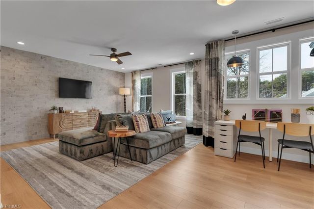 6701 Honeycutt Reserve Drive, Oak Ridge, NC 27310