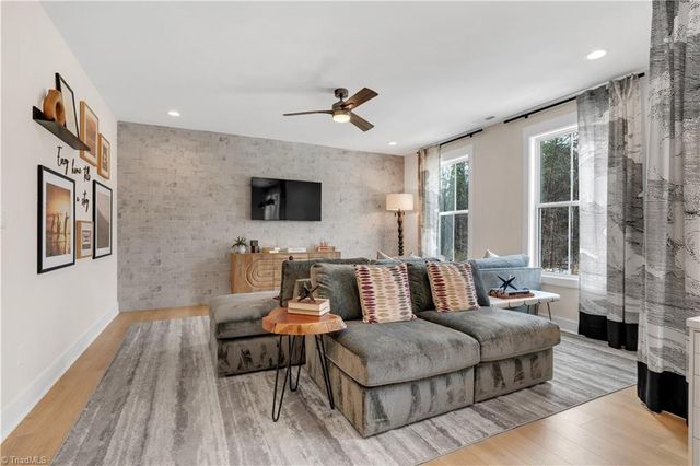 6701 Honeycutt Reserve Drive, Oak Ridge, NC 27310