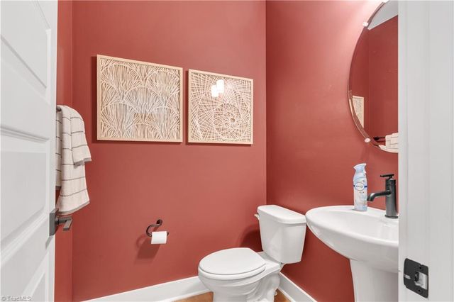 6701 Honeycutt Reserve Drive, Oak Ridge, NC 27310
