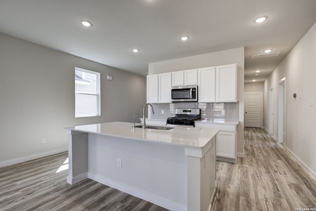 4232 CLARISSE STREET, New Braunfels, TX 78130