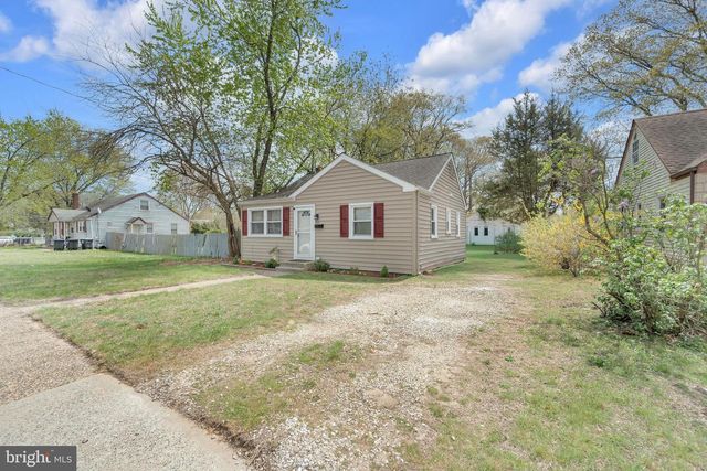 111 E PARK AVE, Lindenwold, NJ 08021