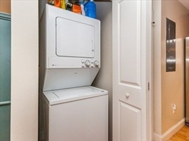 318 Rindge Ave 314, Cambridge, MA 02140