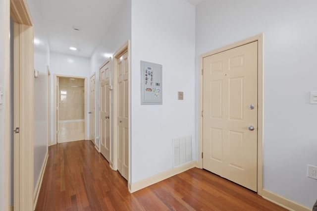 2843 S Wells Street 2E, Chicago, IL 60616