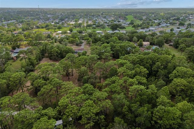 GROVE ROAD, Brooksville, FL 34613
