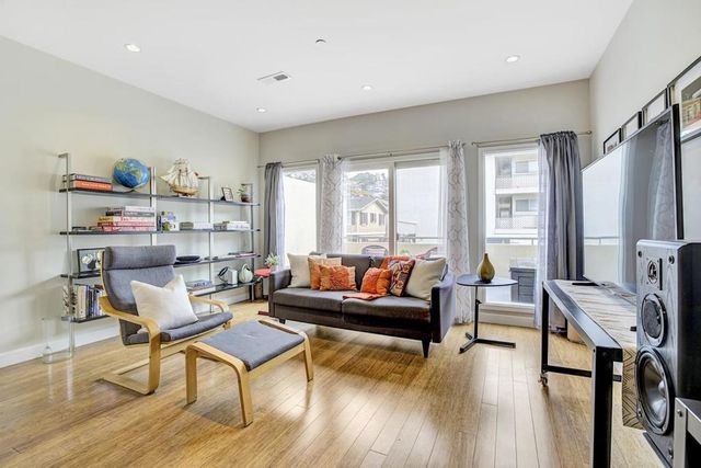 1 San Bruno Avenue J, Brisbane, CA 94005