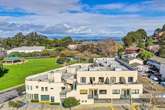 1 San Bruno Avenue J, Brisbane, CA 94005