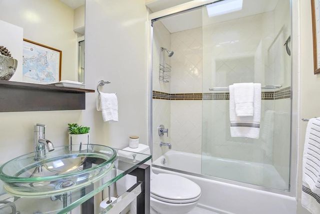 1 San Bruno Avenue J, Brisbane, CA 94005