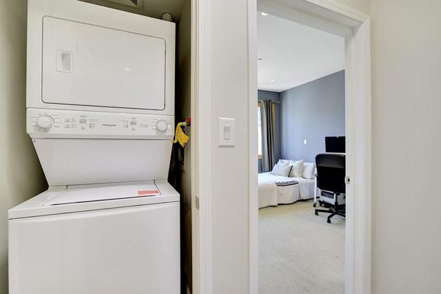 1 San Bruno Avenue J, Brisbane, CA 94005