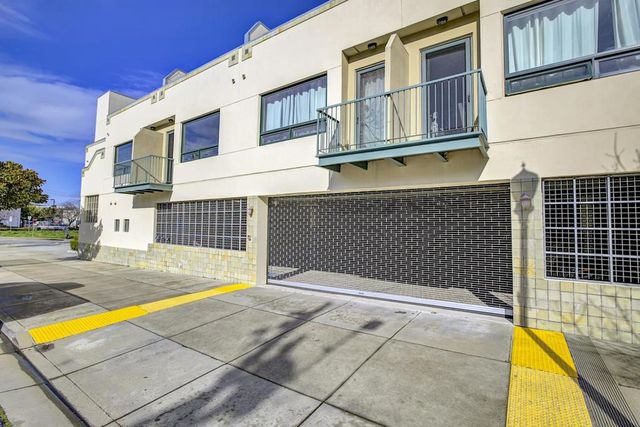 1 San Bruno Avenue J, Brisbane, CA 94005