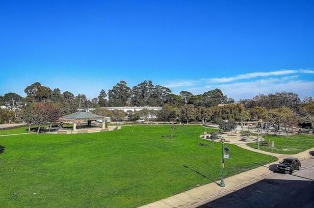 1 San Bruno Avenue J, Brisbane, CA 94005