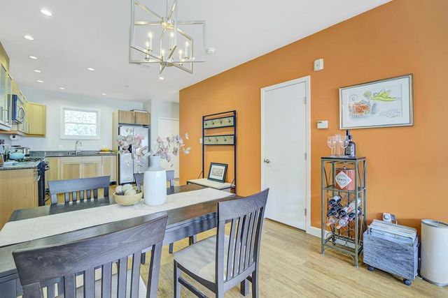 1 San Bruno Avenue J, Brisbane, CA 94005