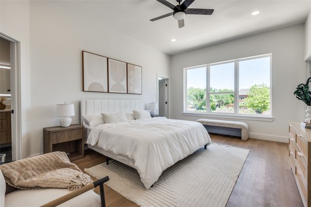 7328 Flyers Way, Dallas, TX 75235