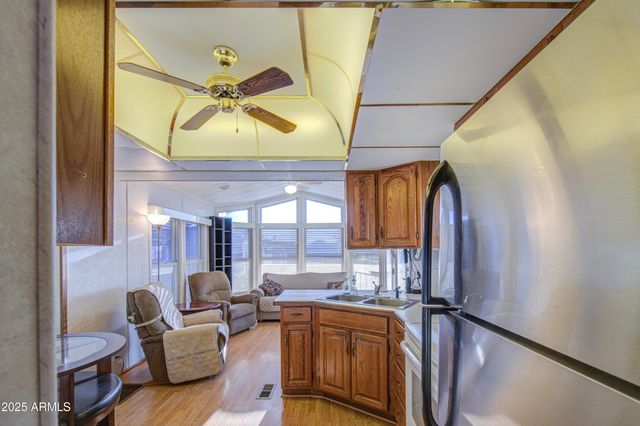 7750 E BROADWAY Road 361, Mesa, AZ 85208