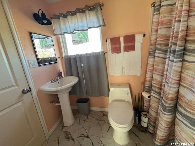 3088 County Road 442, Stockdale, TX 78160