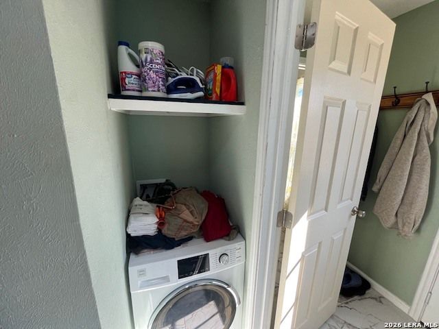 3088 County Road 442, Stockdale, TX 78160