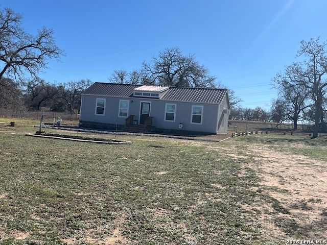 3088 County Road 442, Stockdale, TX 78160