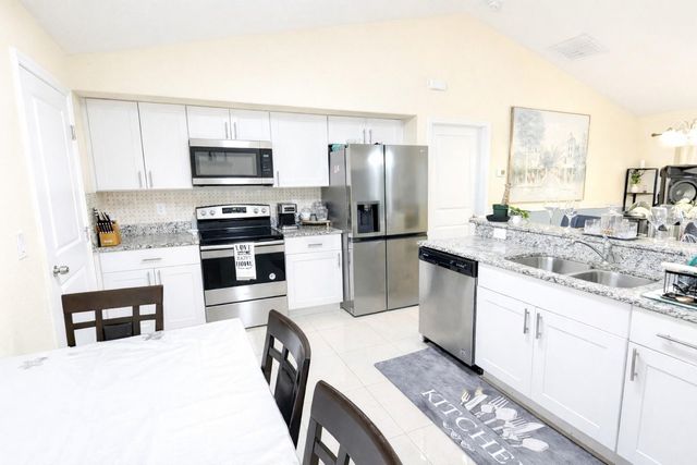 14220 SPRING HILL DRIVE, Spring Hill, FL 34609