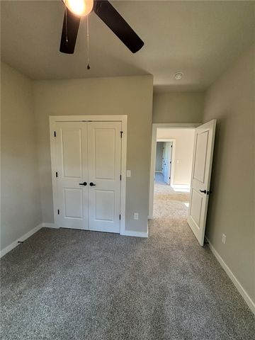 53 Shetland Drive, Bella Vista, AR 72715