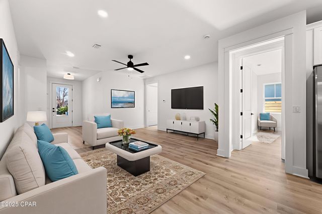 515 Pinetree Drive, Panama City Beach, FL 32413